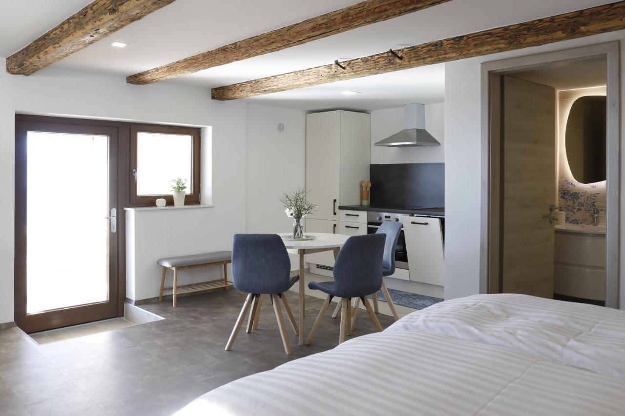 Studio 1111 With Sauna & Hot Tub Dravograd Extérieur photo