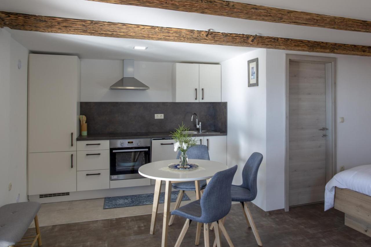 Studio 1111 With Sauna & Hot Tub Dravograd Extérieur photo
